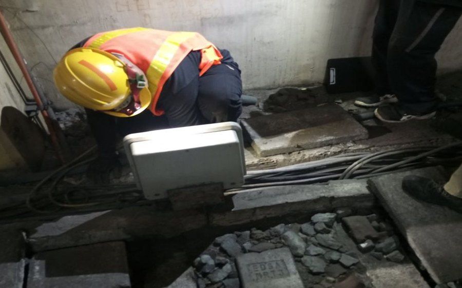 Wayside signaling works on MRT-3