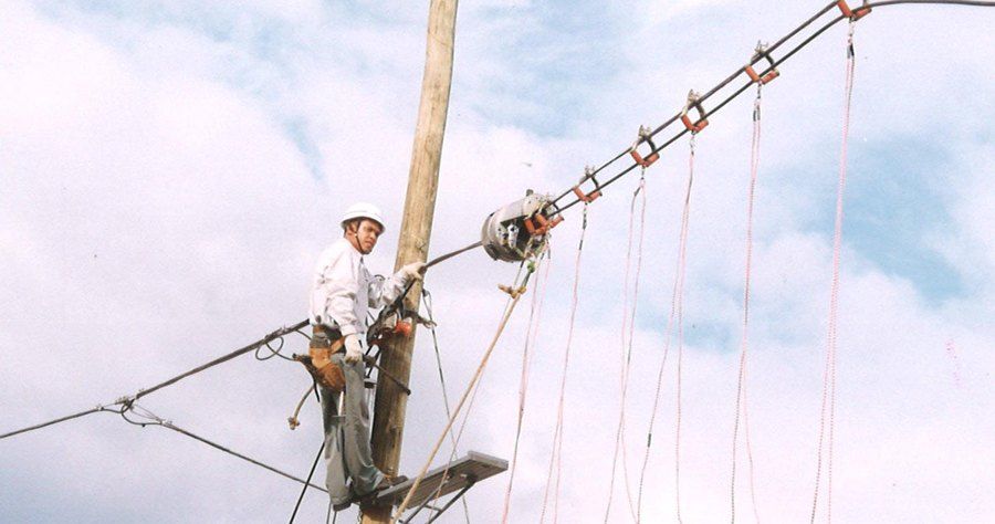 Aerial cable installation